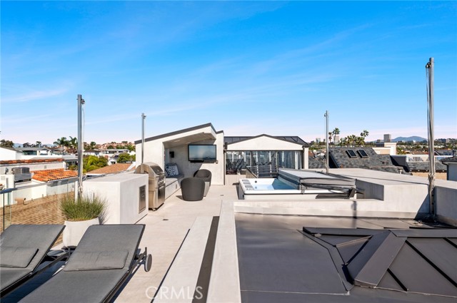 304 S Bay Front