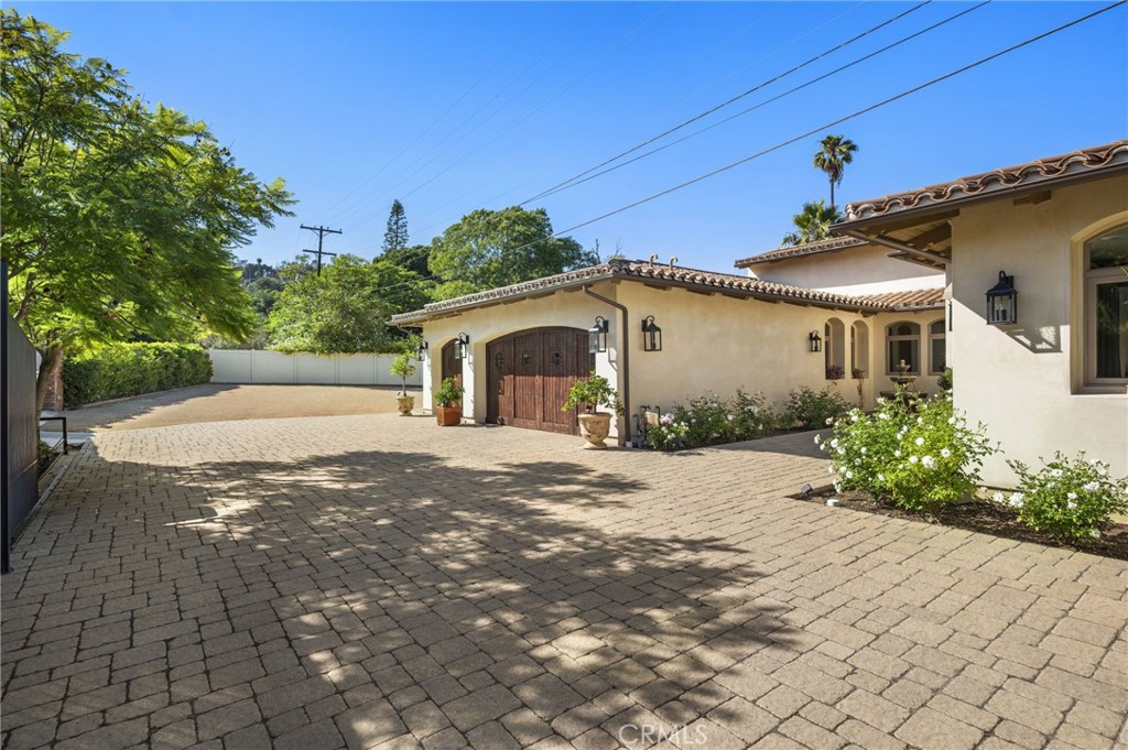 31527 Aguacate Road