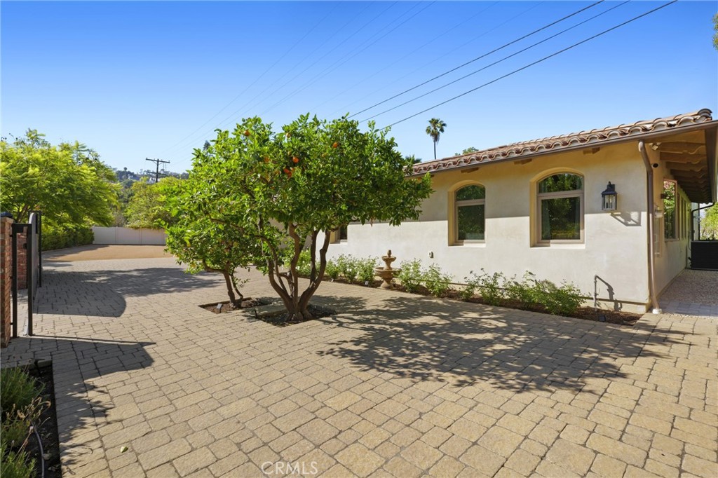 31527 Aguacate Road