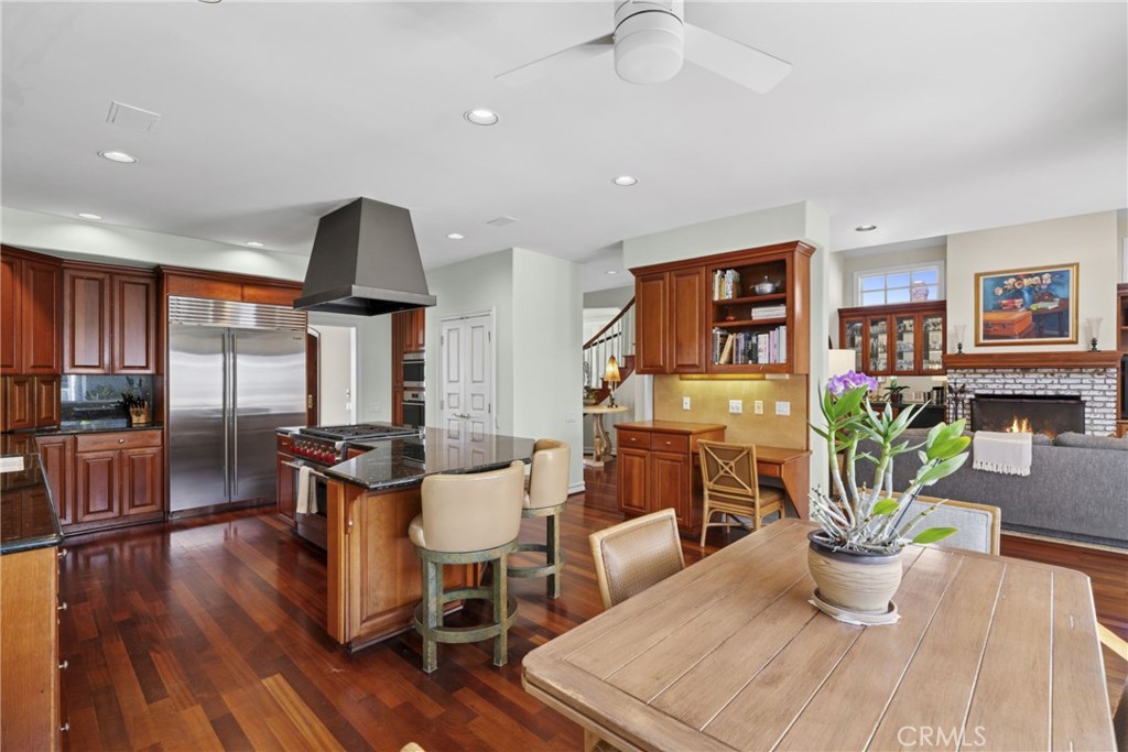304 Marigold