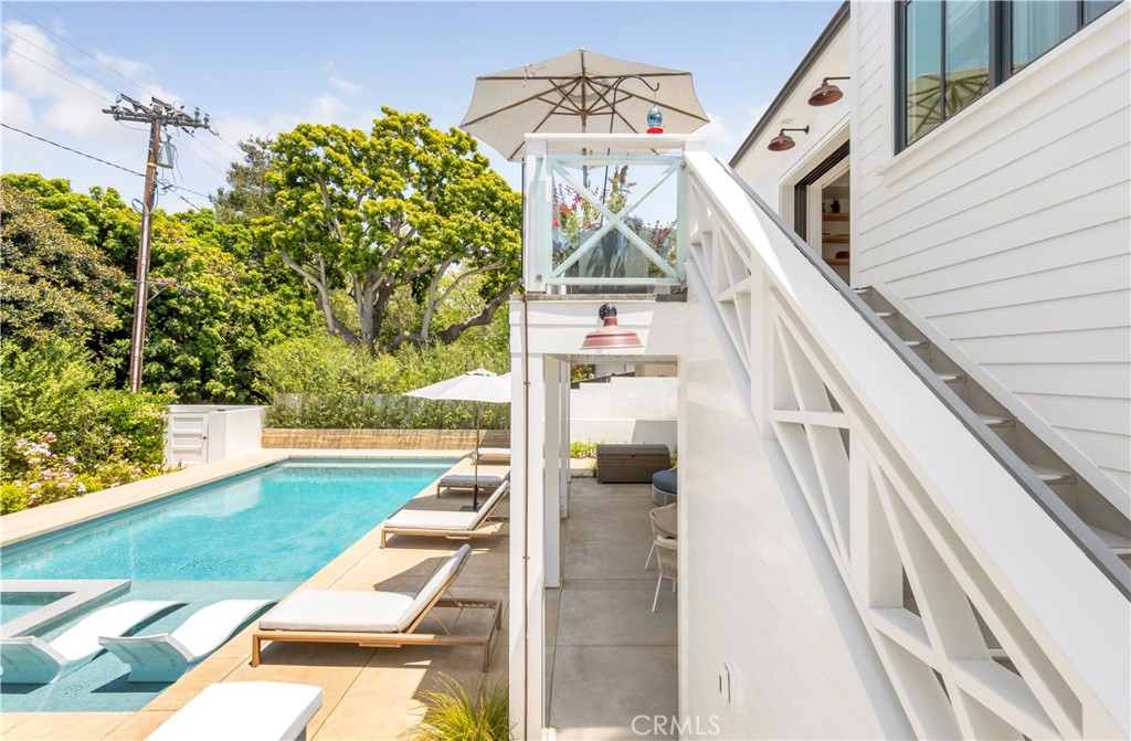 625 Saint James Road