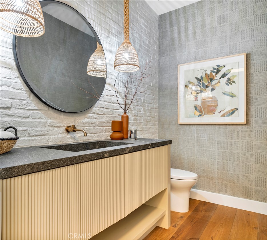 625 Saint James Road