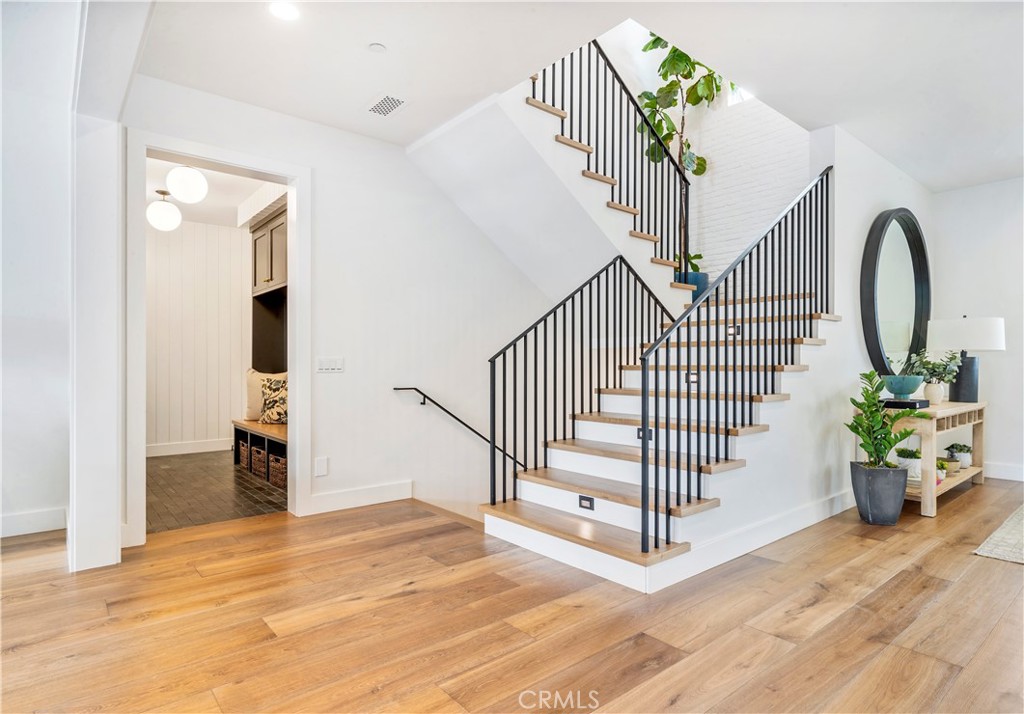 625 Saint James Road