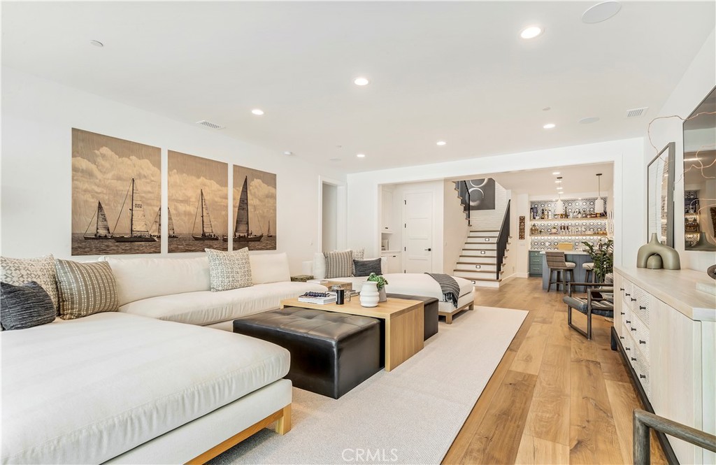 625 Saint James Road