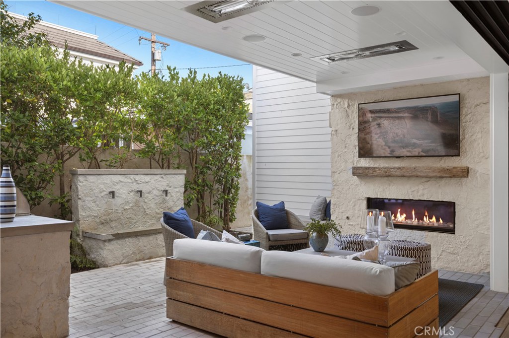 302 Orchid Avenue