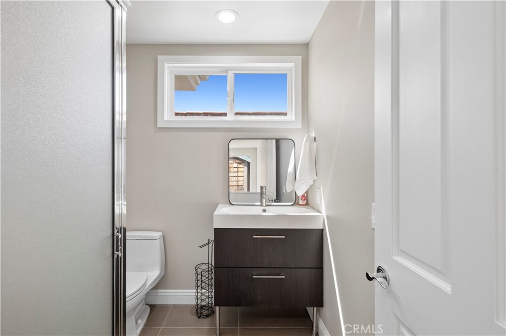 708 Iris Avenue A