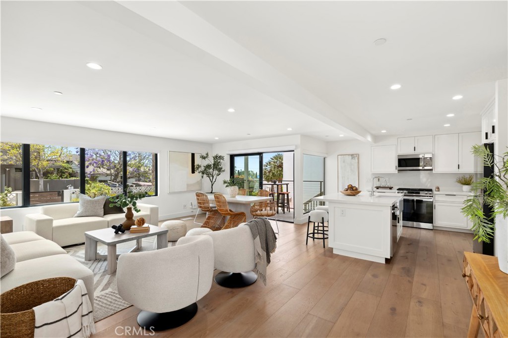 246 Fairview Lower Unit