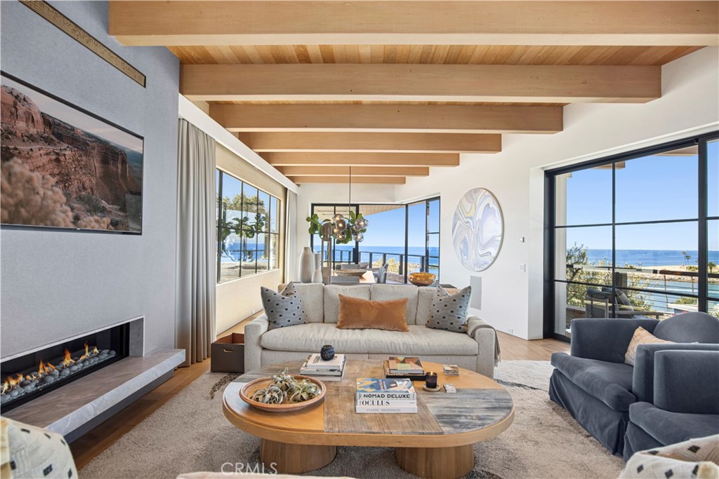 2804 Ocean