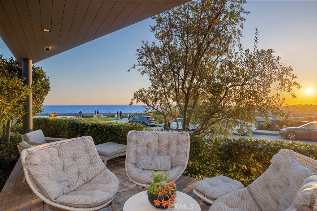 2804 Ocean