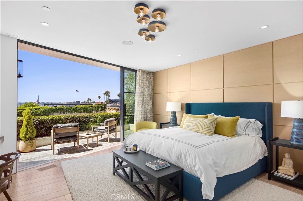 2804 Ocean