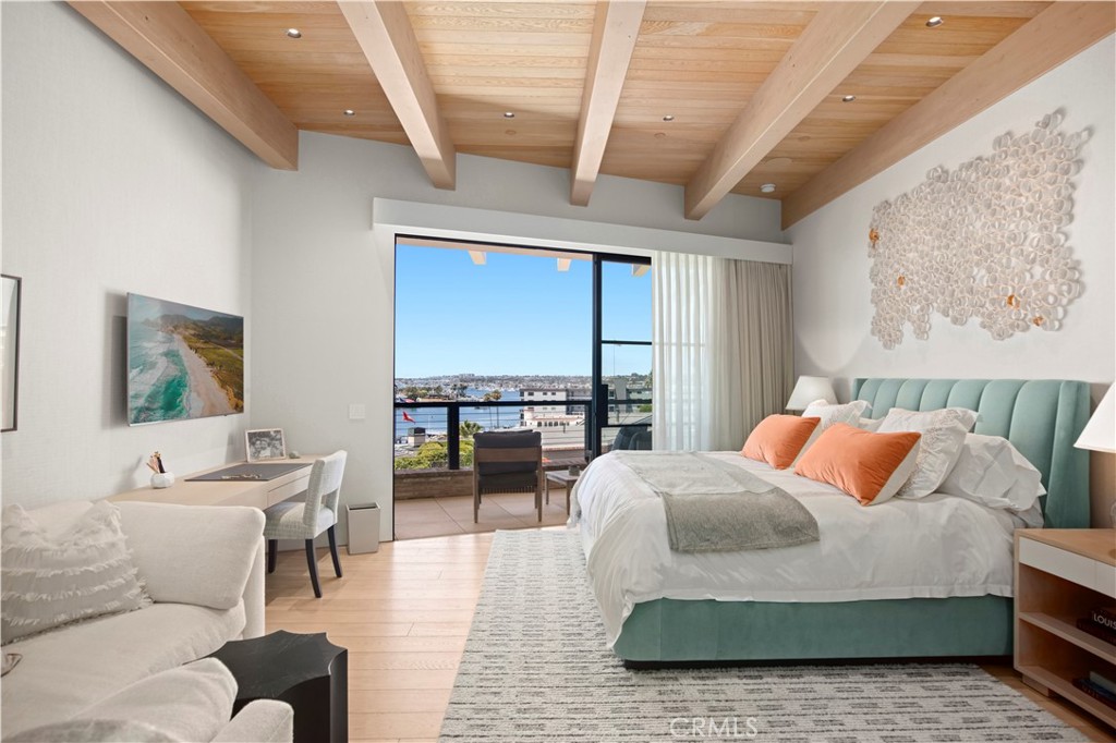 2804 Ocean