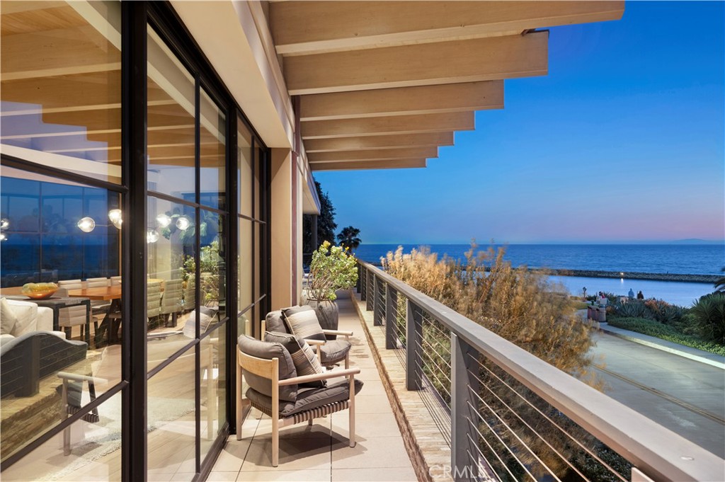 2804 Ocean