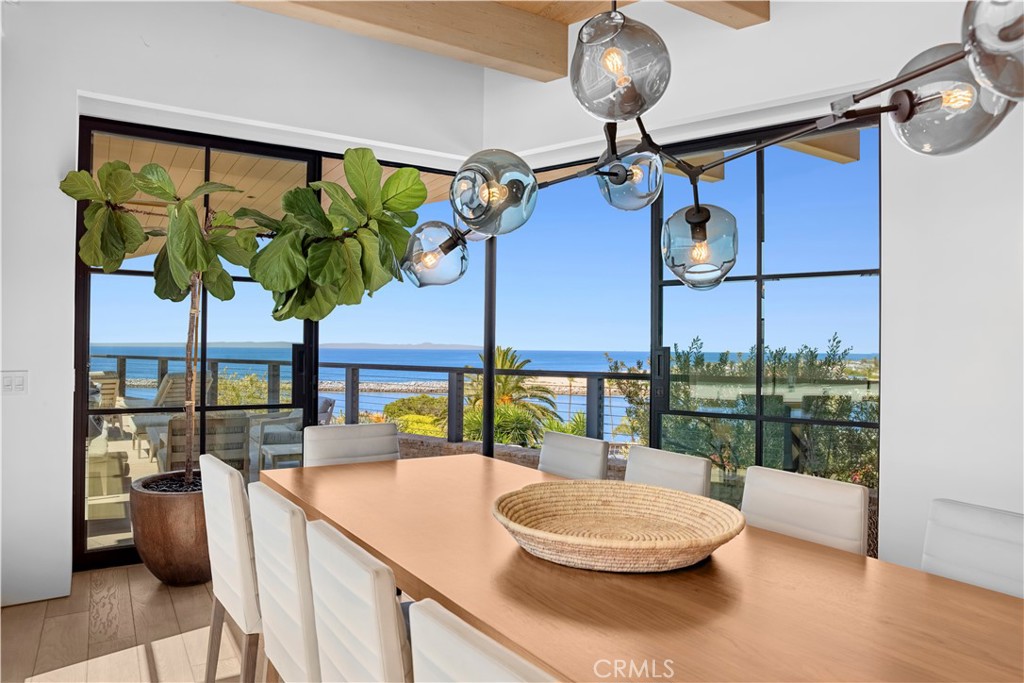 2804 Ocean