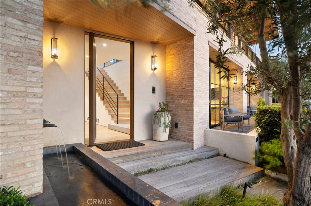 2804 Ocean