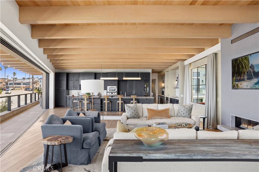 2804 Ocean