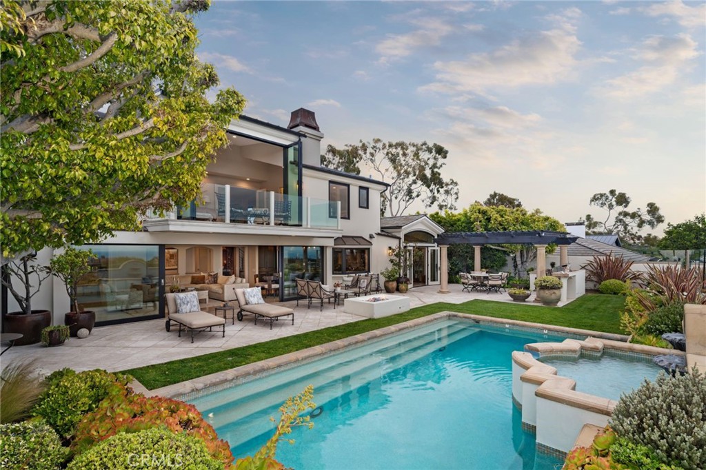 1509 Sandcastle Drive