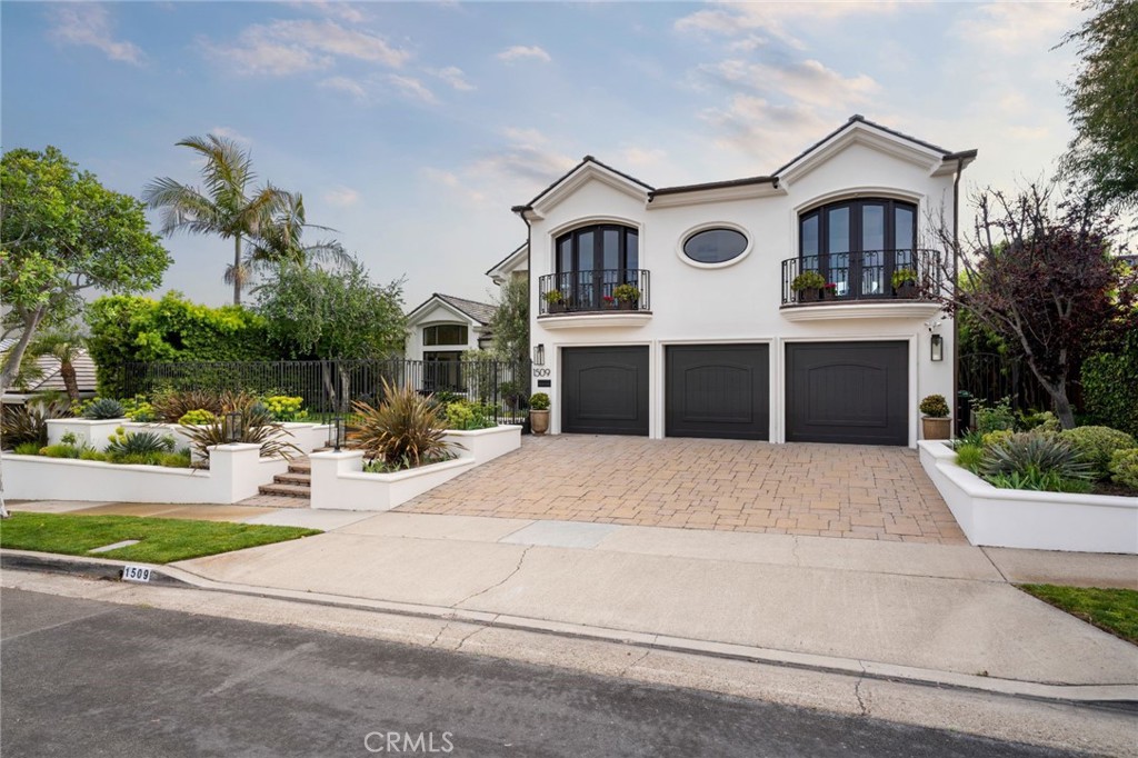 1509 Sandcastle Drive