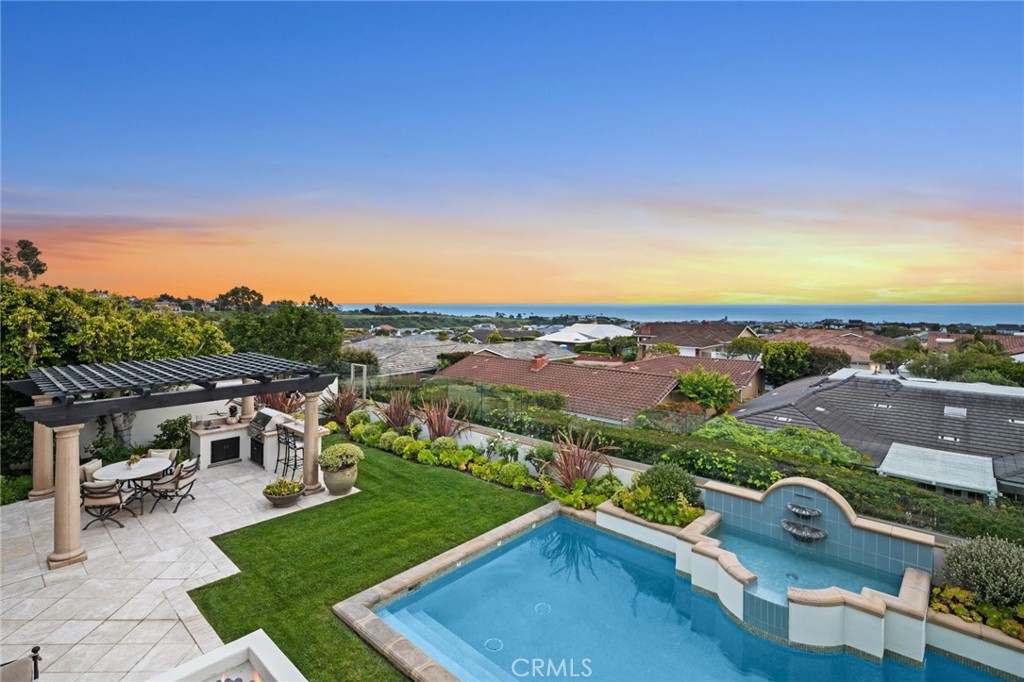1509 Sandcastle Drive