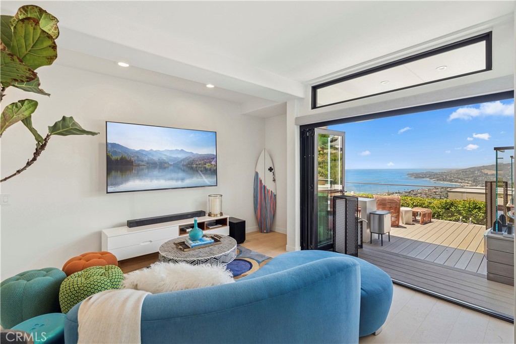 750 Alta Vista