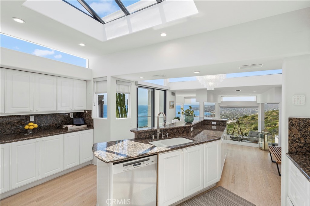 750 Alta Vista