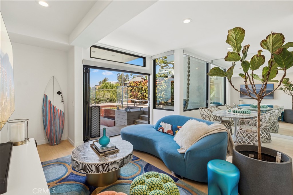 750 Alta Vista