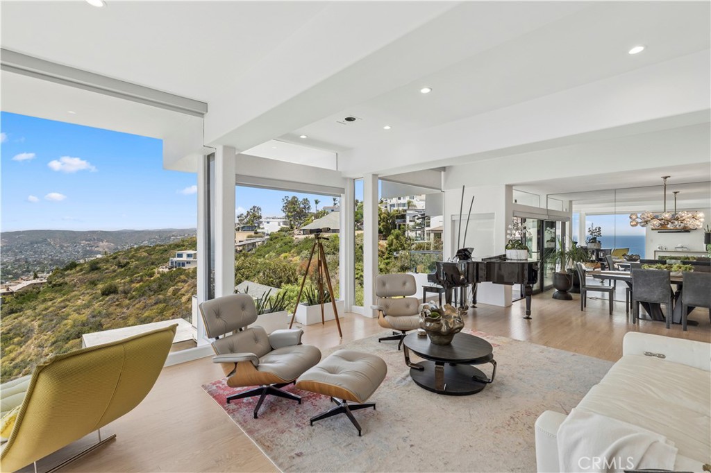 750 Alta Vista