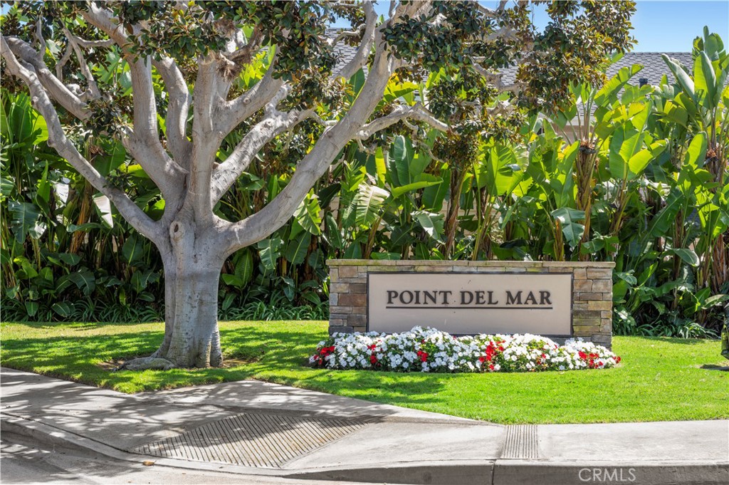 2541 Point Del Mar