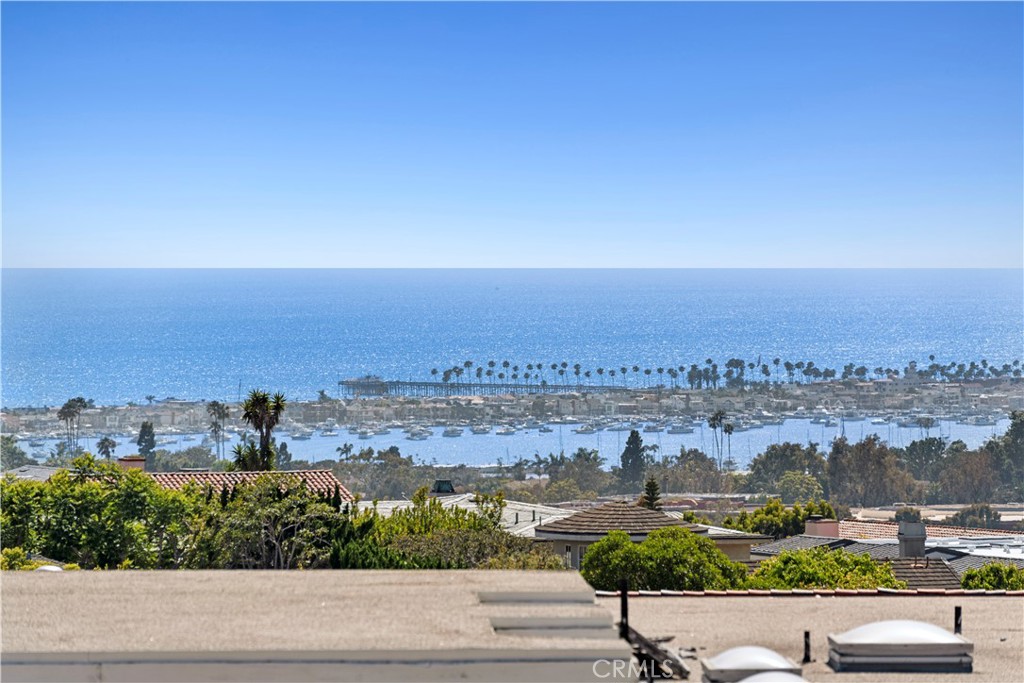 2601 Lighthouse