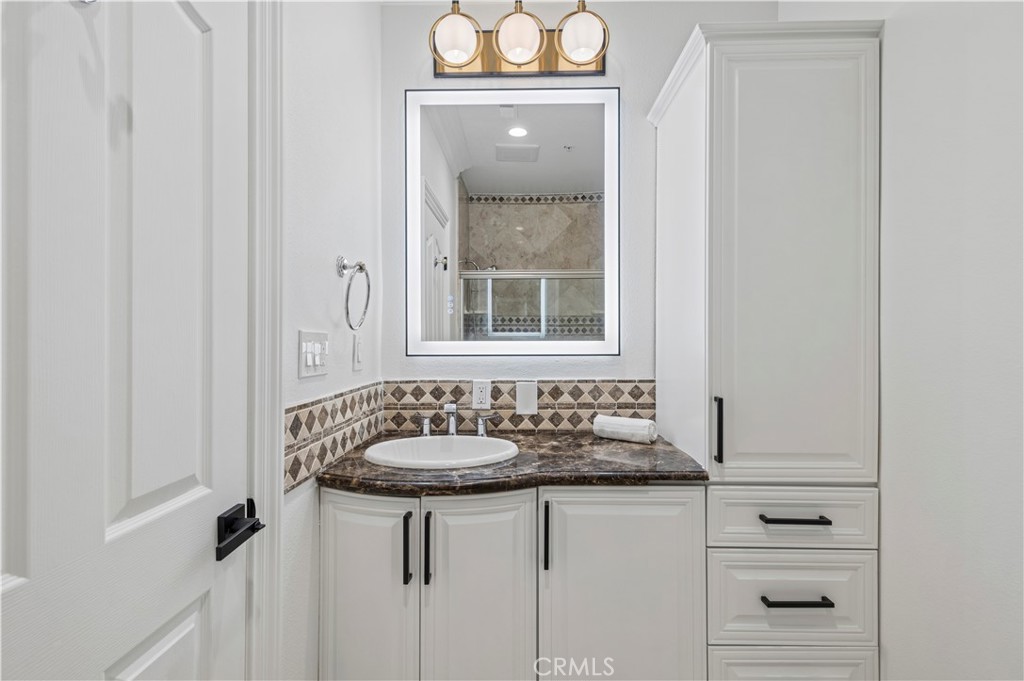 1516 Pacific Coast