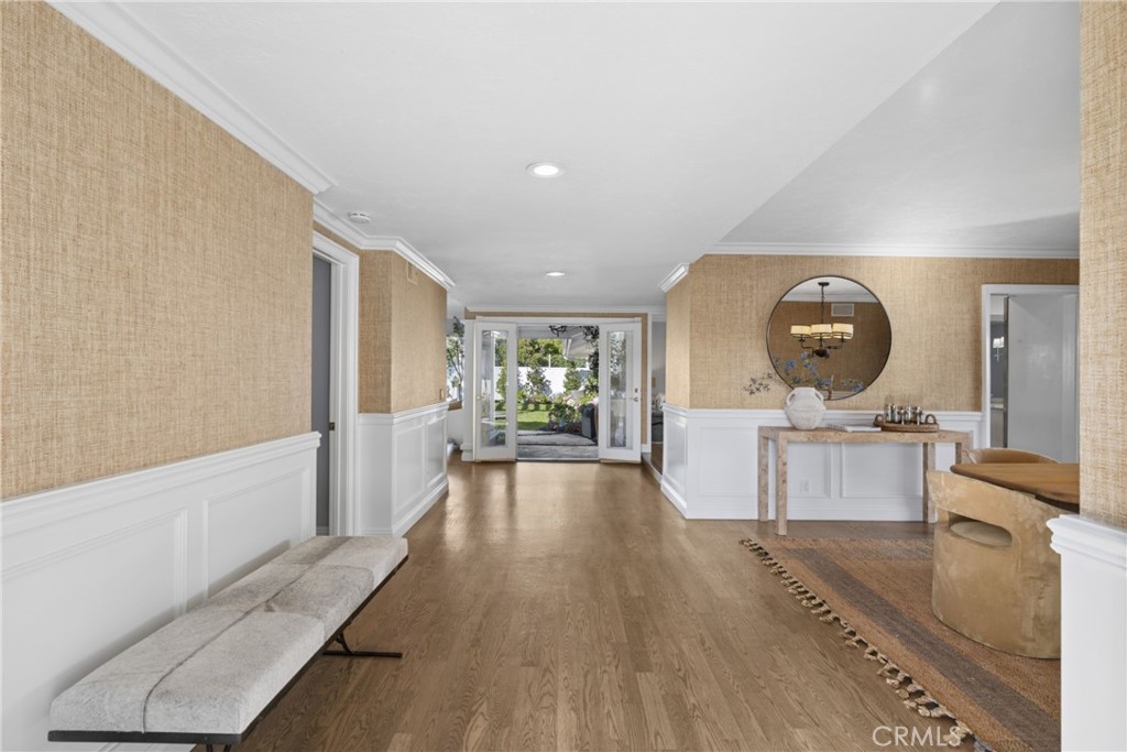 2606 Lighthouse