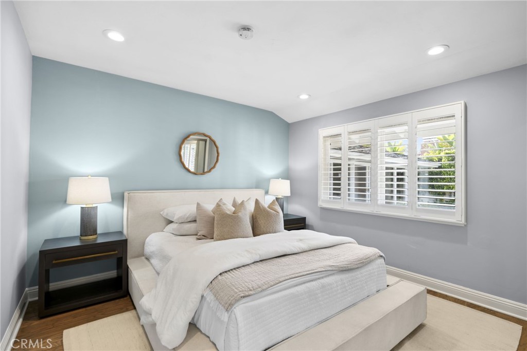 2606 Lighthouse