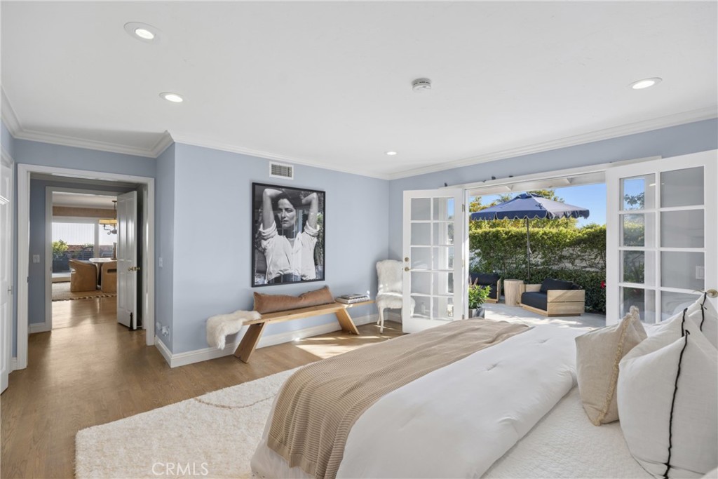 2606 Lighthouse