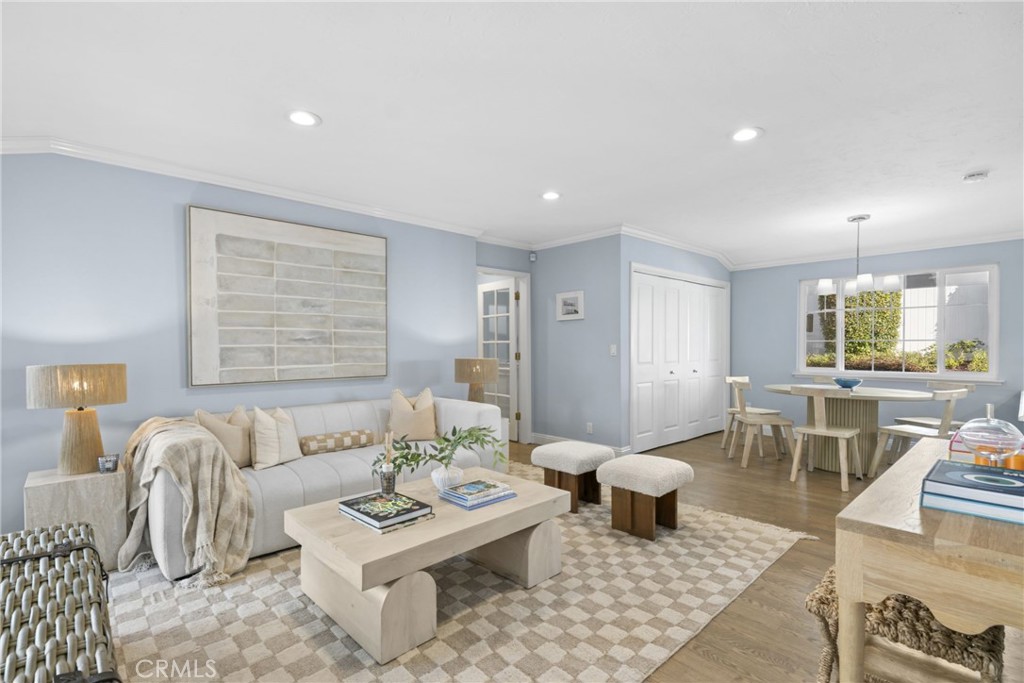 2606 Lighthouse