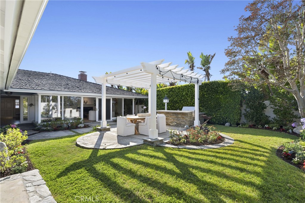 2606 Lighthouse