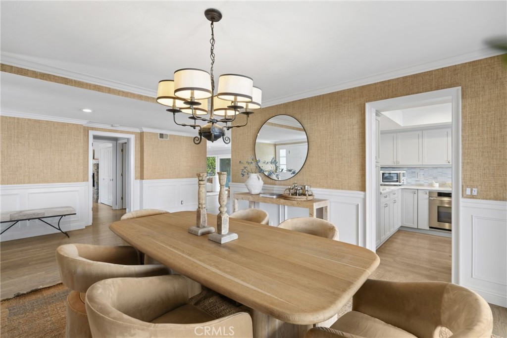 2606 Lighthouse