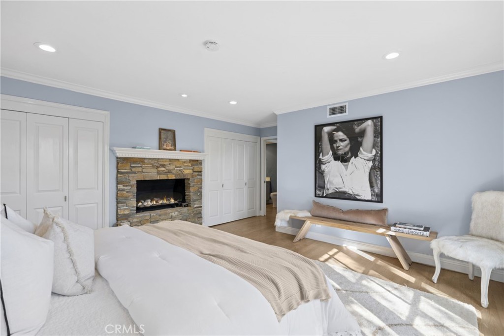 2606 Lighthouse