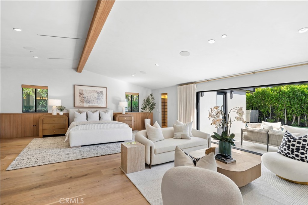 1120 White Sails Way
