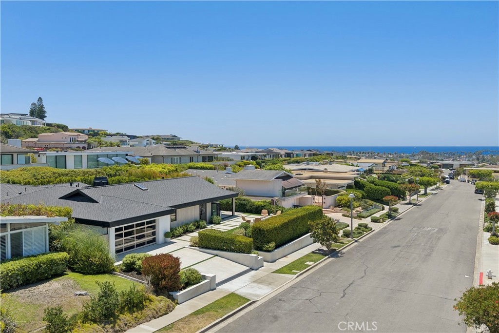 1120 White Sails Way