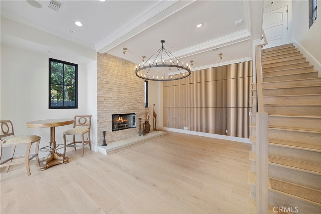 312 Carnation Avenue