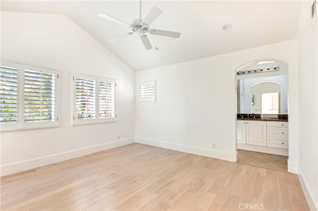 1 Savona Court