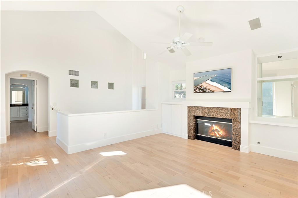 1 Savona Court