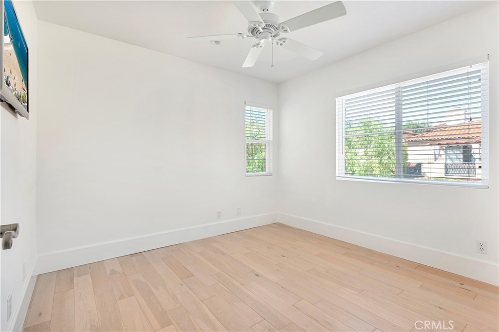 1 Savona Court