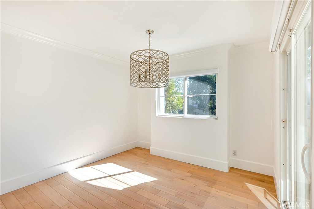 1 Savona Court