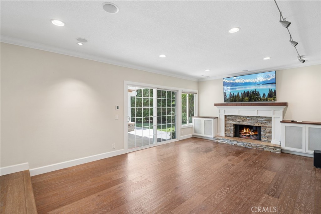 10348 Bunting Circle