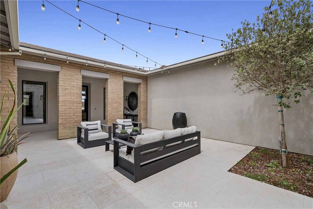 18411 Boulder Bluff
