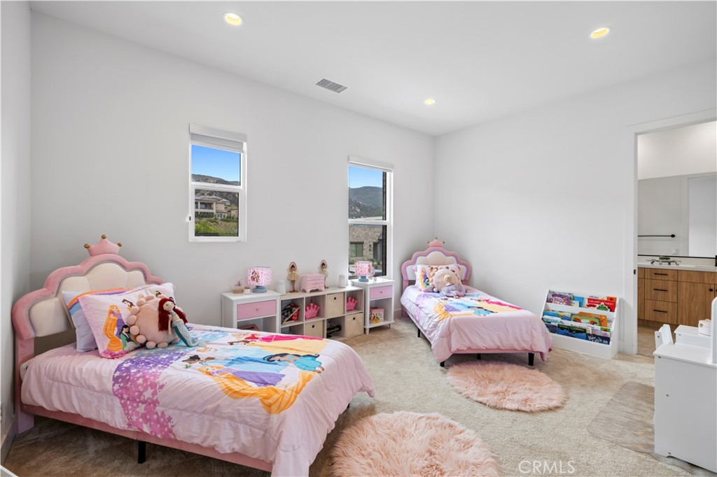 18411 Boulder Bluff