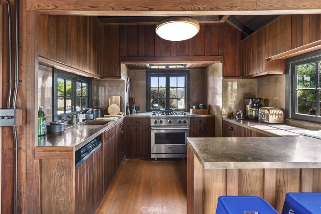 310 Hawthorne Road