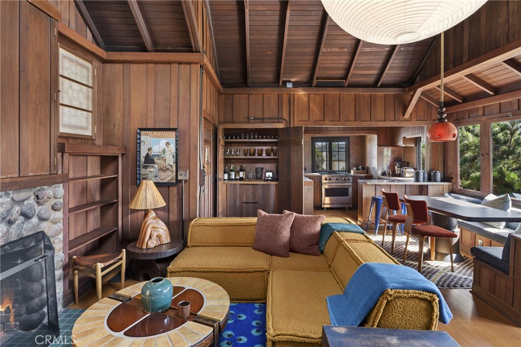 310 Hawthorne Road