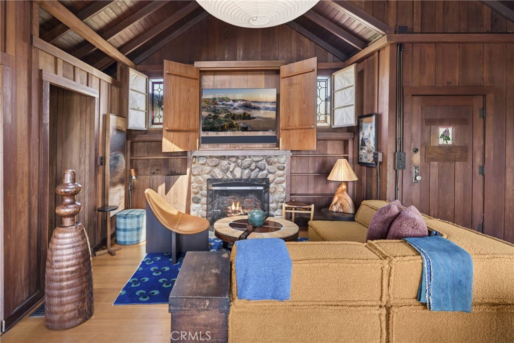 310 Hawthorne Road