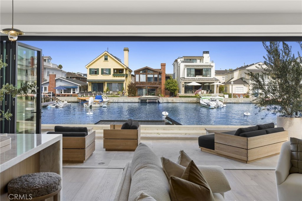 113 Grand Canal